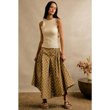 Load image into Gallery viewer, Ivory Lace & Ribbed Halter Top