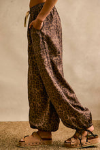 Load image into Gallery viewer, Wild Side Balloon Pants