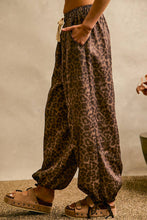 Load image into Gallery viewer, Wild Side Balloon Pants