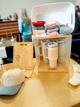 Load image into Gallery viewer, Mama 40oz Insulated Cup
