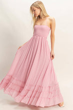 Load image into Gallery viewer, Barefoot Beauty Maxi Dress
