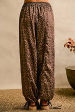Load image into Gallery viewer, Wild Side Balloon Pants

