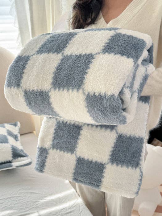 Color Block Fleece Blanket
