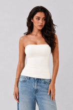 Load image into Gallery viewer, Everyday Built-In Bra Top
