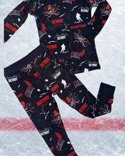 Load image into Gallery viewer, Cozy Faceoff Bamboo 2 Piece Set❄️🏒
