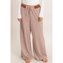 Load image into Gallery viewer, Mocha Muse Pants
