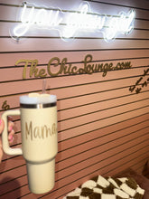 Load image into Gallery viewer, Mama 40oz Insulated Cup
