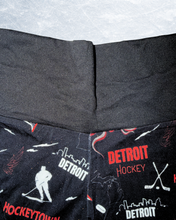 Load image into Gallery viewer, Cozy Faceoff Women’s Bamboo Loungepants❄️🏒
