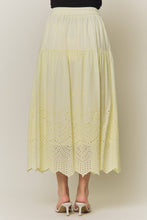 Load image into Gallery viewer, Buttercup Bloom Midi Skirt
