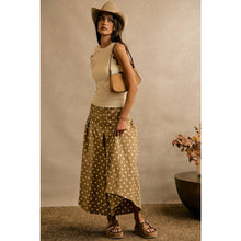 Load image into Gallery viewer, Ivory Lace &amp; Ribbed Halter Top
